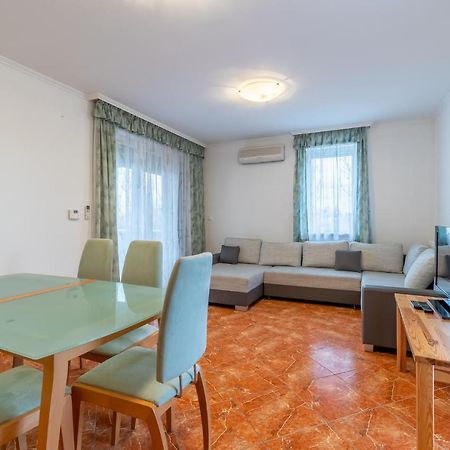 Egyuett A Csalad II Apartman By Bltn شيوفوك المظهر الخارجي الصورة